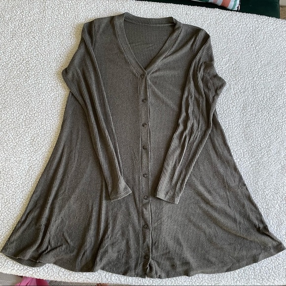 Sweet Comfort Olive Green Button-Front Dress - Picture 3 of 6